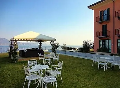 Sleeps 4 Pool Wifi Apartment Meina